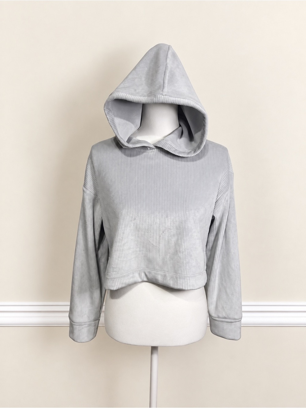 NWOT Athleta Girl Ribbed Cropped Hoodie Gray Long Sleeve Size L/12